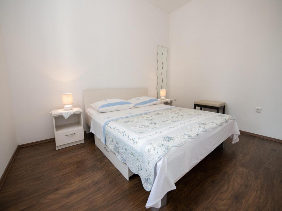 Apartment Marina With Sea View لوفغان المظهر الخارجي الصورة